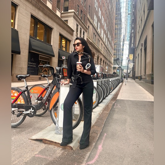 Sandro Satin Animal Printed Twill Scarf - Picture 6 of 6